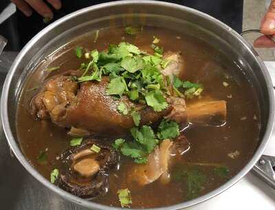 Nisa's Thai Street Food