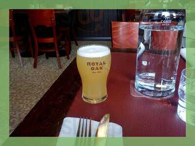 Royal Oak Hotel