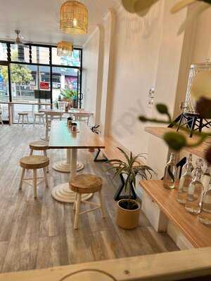 Cloe's Restaurant & Cafe