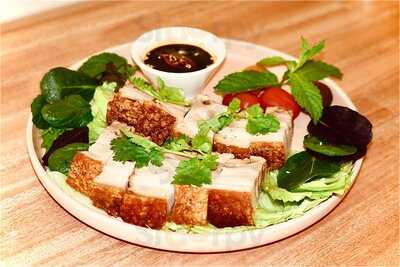 Cloe's Restaurant & Cafe