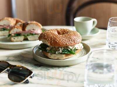 Henry's Bread And Wine