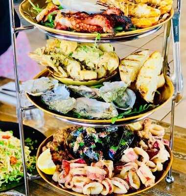 Klimataria Greek Resturant