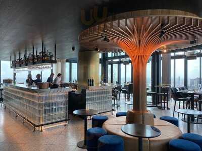 Strato Melbourne - Bar And Restaurant