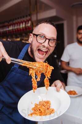 Fortuna Drink & Eat Italian Restaurant Pizzeria ( Darlinghurst )