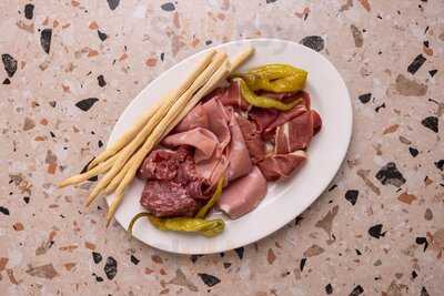 Fortuna Drink & Eat Italian Restaurant Pizzeria ( Darlinghurst )