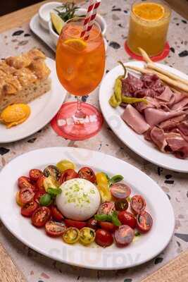 Fortuna Drink & Eat Italian Restaurant Pizzeria ( Darlinghurst )