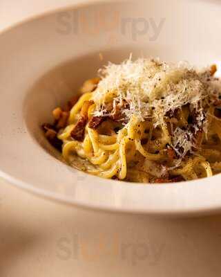 Fortuna Drink & Eat Italian Restaurant Pizzeria ( Darlinghurst )