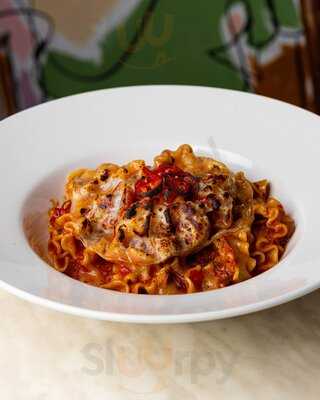 Fortuna Drink & Eat Italian Restaurant Pizzeria ( Darlinghurst )