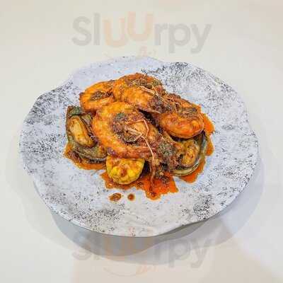 Ed Ae' Unique Thai Cafe 1982