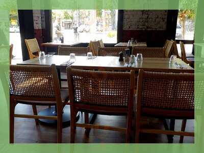 Hotel South Melbourne