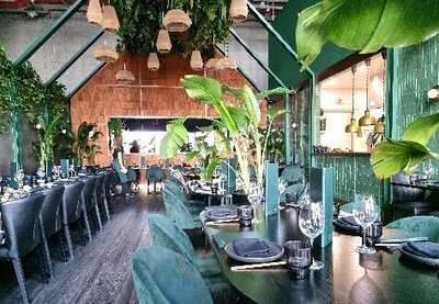 Soko Rooftop Bar And Restautany