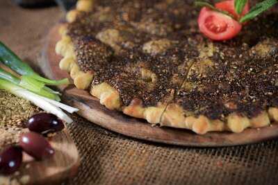 Zayt And Zaatar (west Lakes)