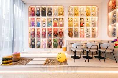 Lovey Patisserie Cafe