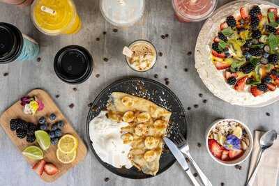 13 Bees Gelato & Dessert Bar