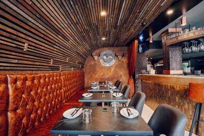 Elements Bar And Grill Woolloomooloo