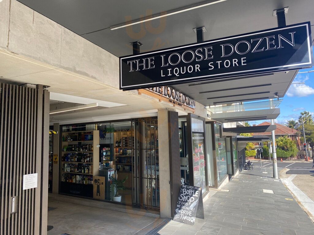 The Loose Dozen Liquor Store