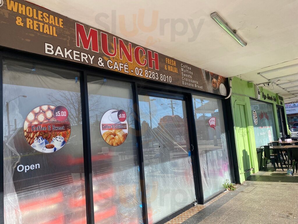 Munch Bakery & Cafe