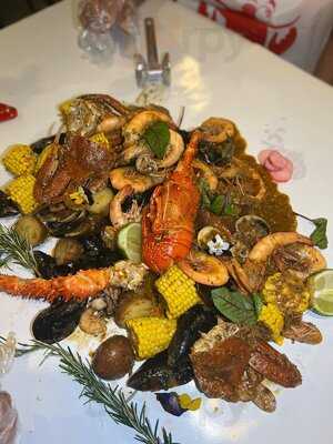 Kalye Marinas Cafe And Seafood Hub