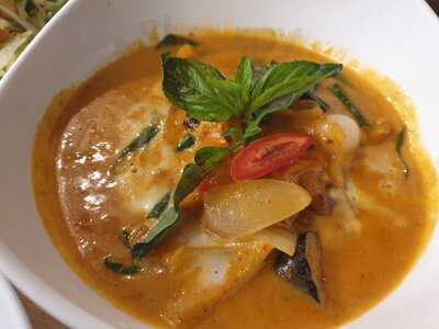 Mahanakhon Thai Street Kitchen