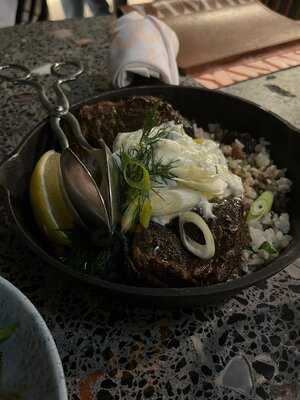 Yamas. Greek & Drink