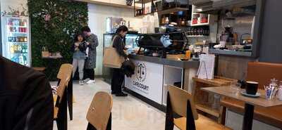 Cafe Court