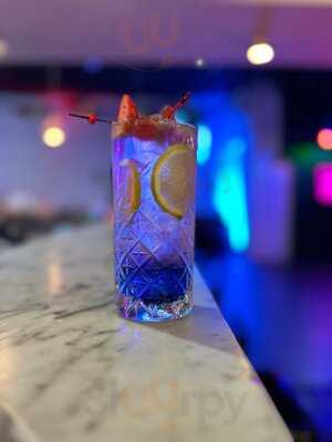 Roxy Kitchen And Bar