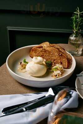 Bossley Bar & Restaurant