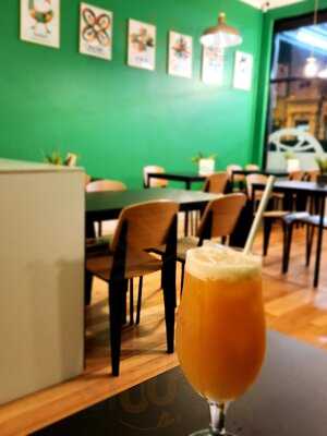 Edziban West African Bar And Bistro