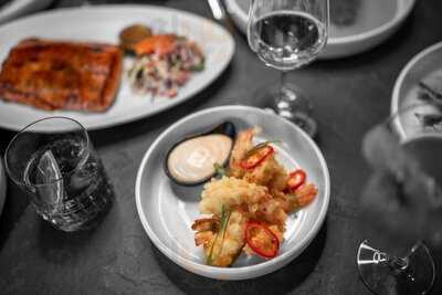 Zazu Dining & Bar