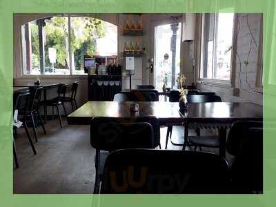 Outlaw Cafe - Canterbury