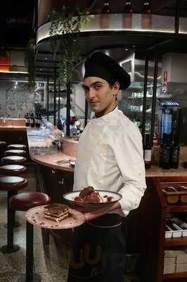 Quando Quando Cucina & Bar