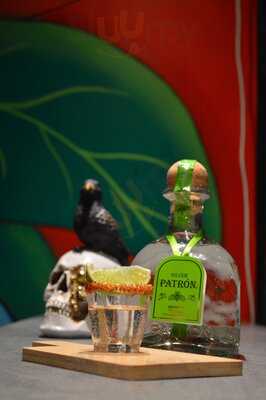 El Mexicano Kitchen & Bar