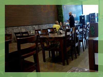 Hunger Den - Brunswick