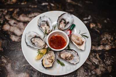 The Reserve Wine Bar