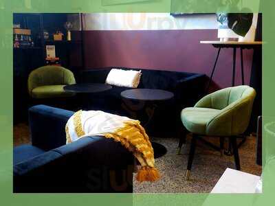 Hold - Bar And Eatery