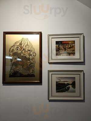 Al-oi Thai By J&t Restaurant