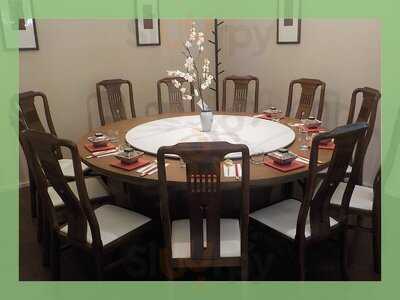 Moja Duck Restaurant And Bar