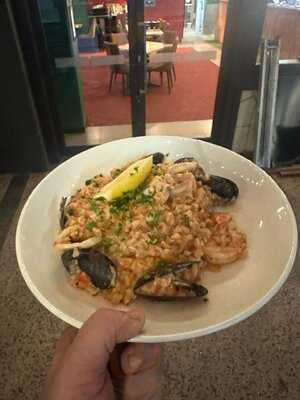 Bravo Pasta & Wine Bar