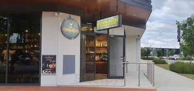 Canberra Bar & Grill