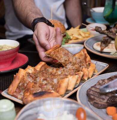 Portofino Lounge & Cafe