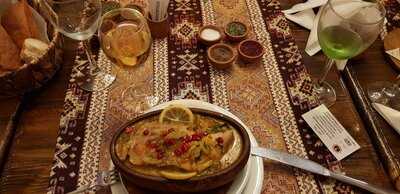 Шах Ресторан и Галерея