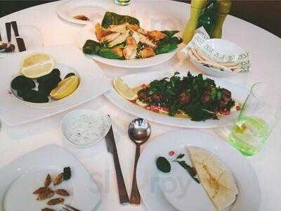 Zest Lifestyle Café