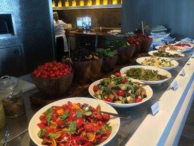 Zest Lifestyle Café