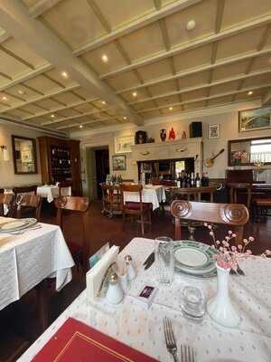 Agora Club Restaurant & Wine Bar