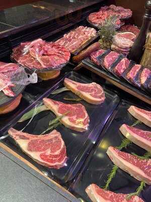 Prive Steak Gallery Baku