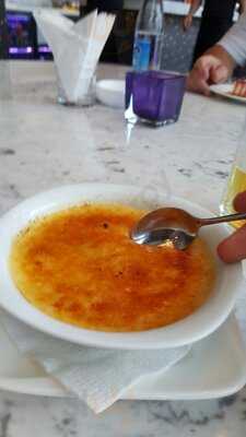 Movida Lounge And Dining