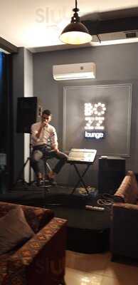Bozz Lounge
