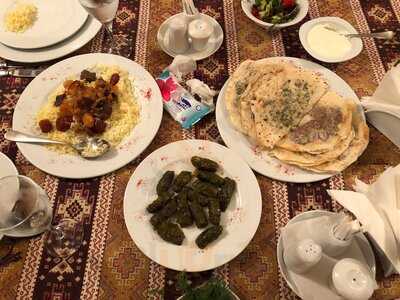 Ресторан Kohne Sheher