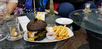 Губернатор кафе Баку