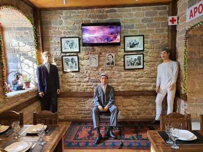 Кафе Черт побери